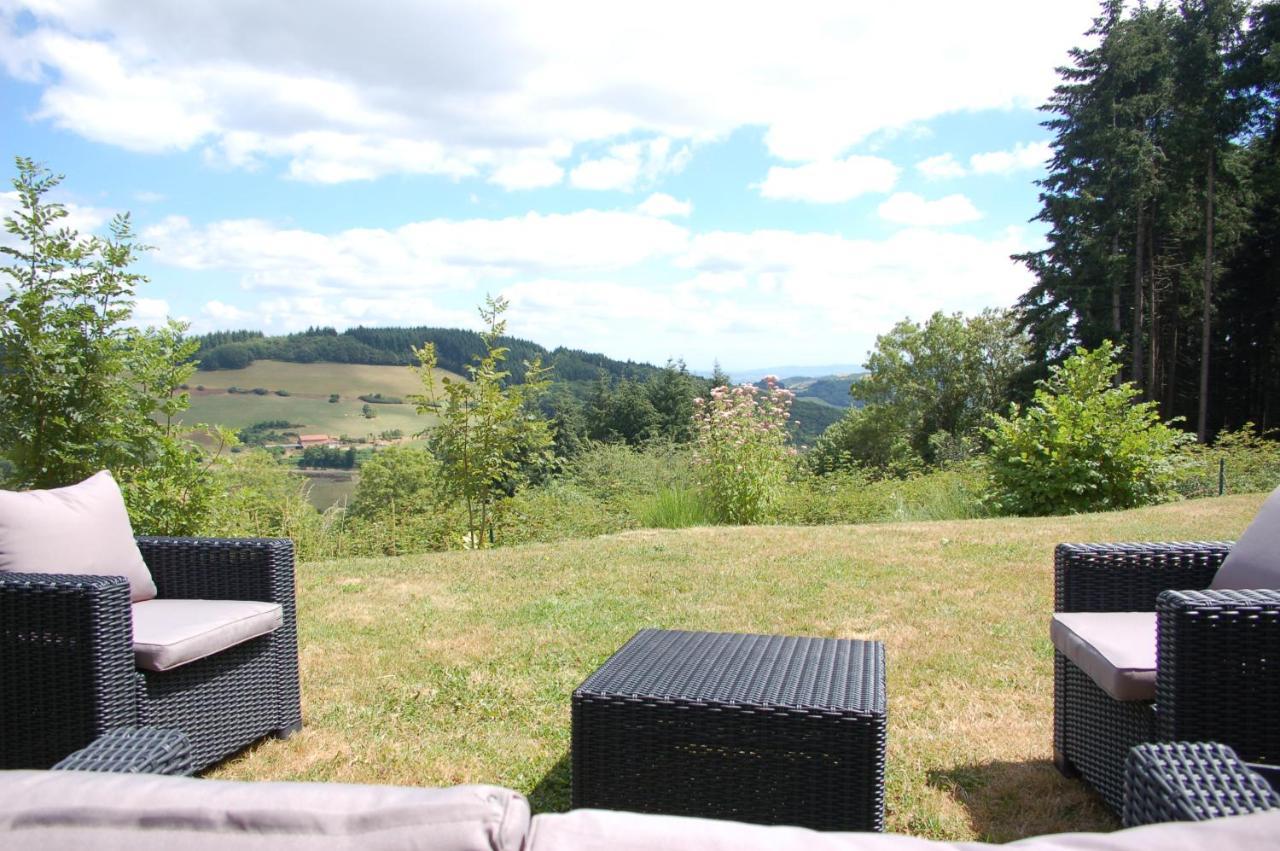 Centre Familial De Vacances Les Sylvageois Les Sauvages  Exteriér fotografie